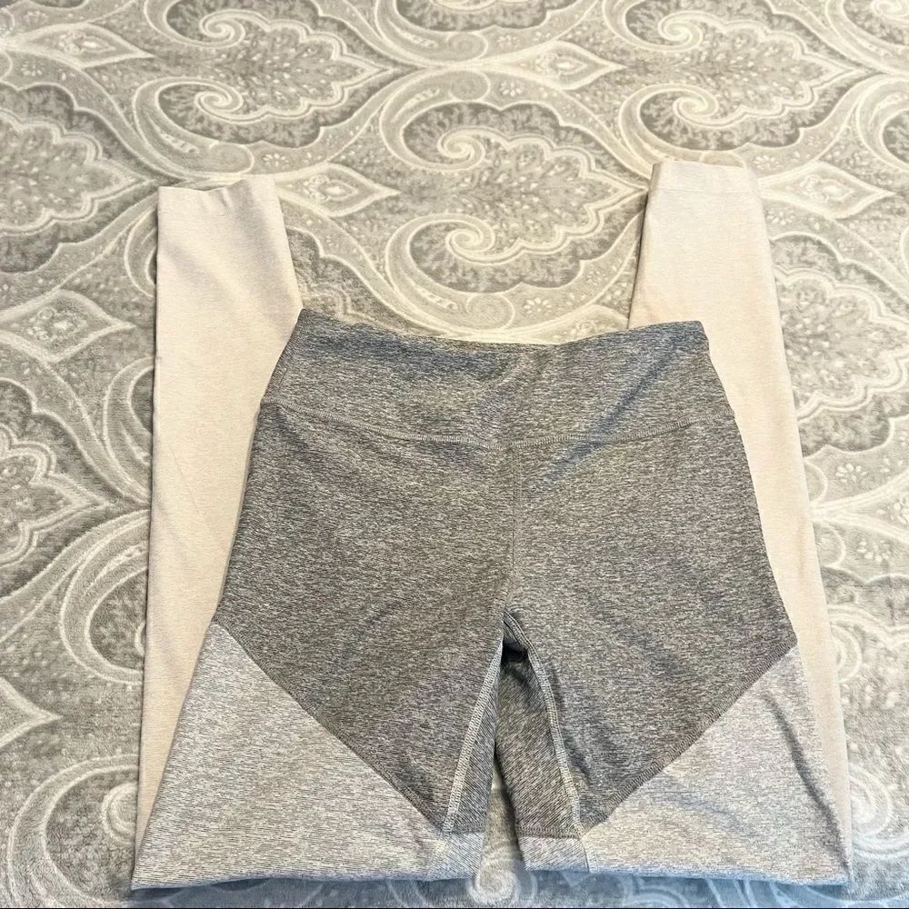 Outside voices 7/8 spring leggings